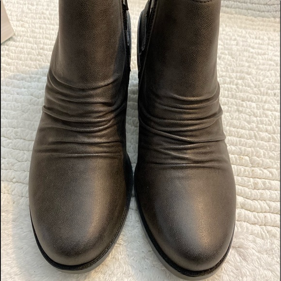 Baretraps Reid Dark Grey booties Size 7.5 Women's - Picture 5 of 14